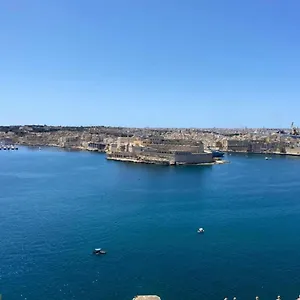  Apartment Superb 3 Bedroom In Malta